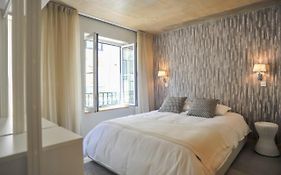 Madragoa Modern Apartments